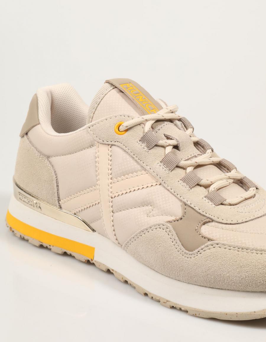 ZAPATILLAS MUNICH SUNSET en color Beige