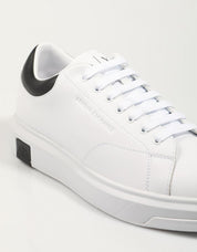 Scarpe Armani Exchange Xux123 in bianco