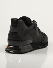 ZAPATILLAS CRUYFF SUPERBIA en color Negro