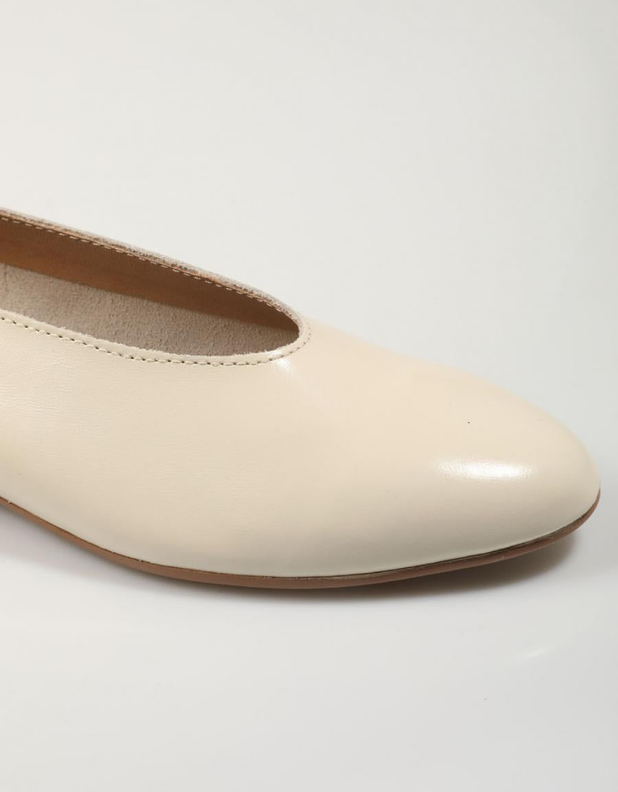 ZAPATOS VESTIR REBECCA HOPE 7602 en color Blanco