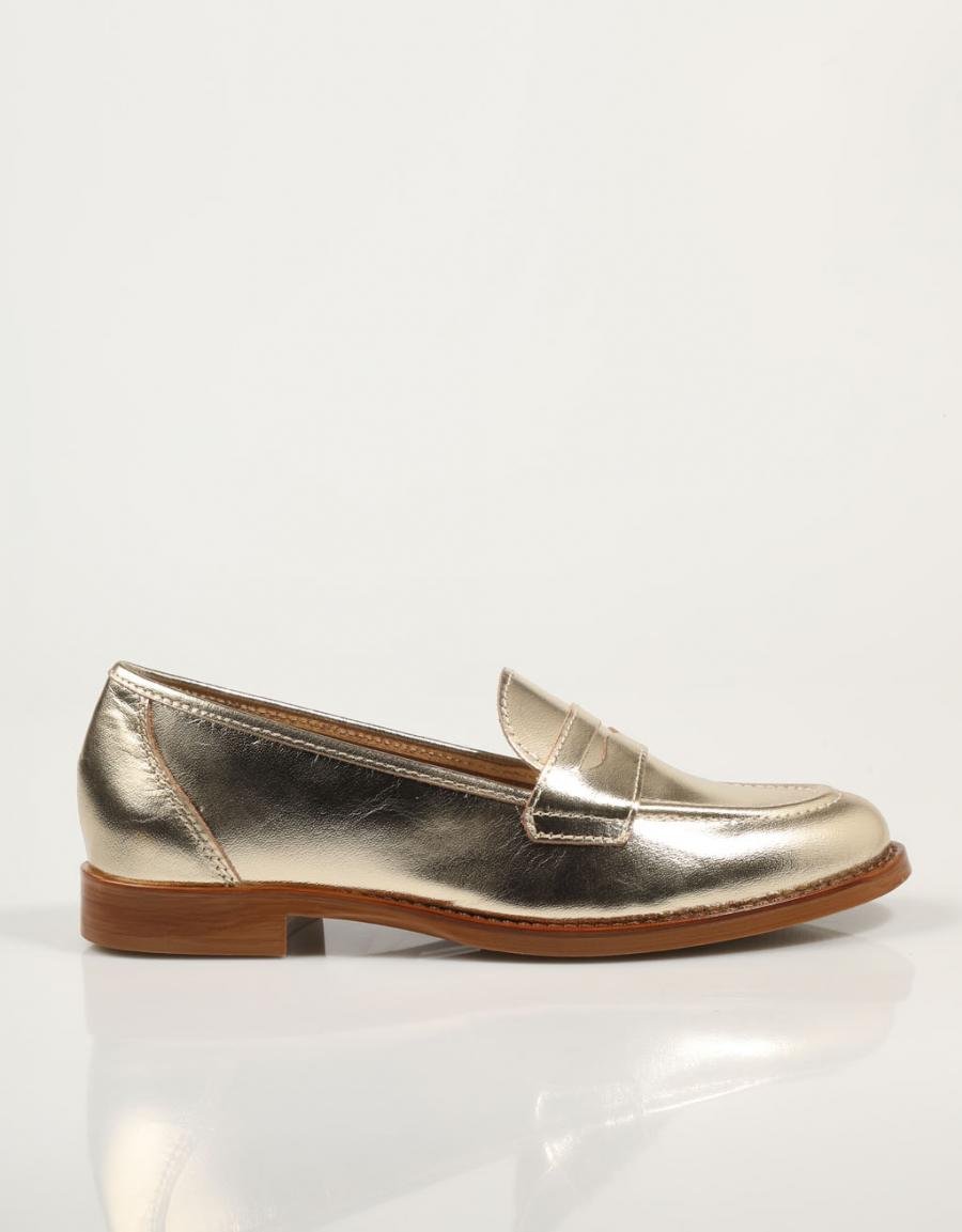 ZAPATOS VESTIR REBECCA HOPE 1201 en color Oro