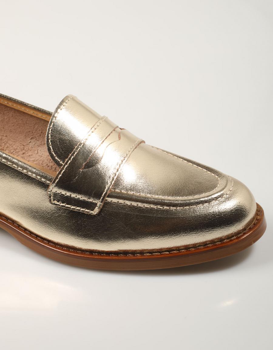ZAPATOS VESTIR REBECCA HOPE 1201 en color Oro