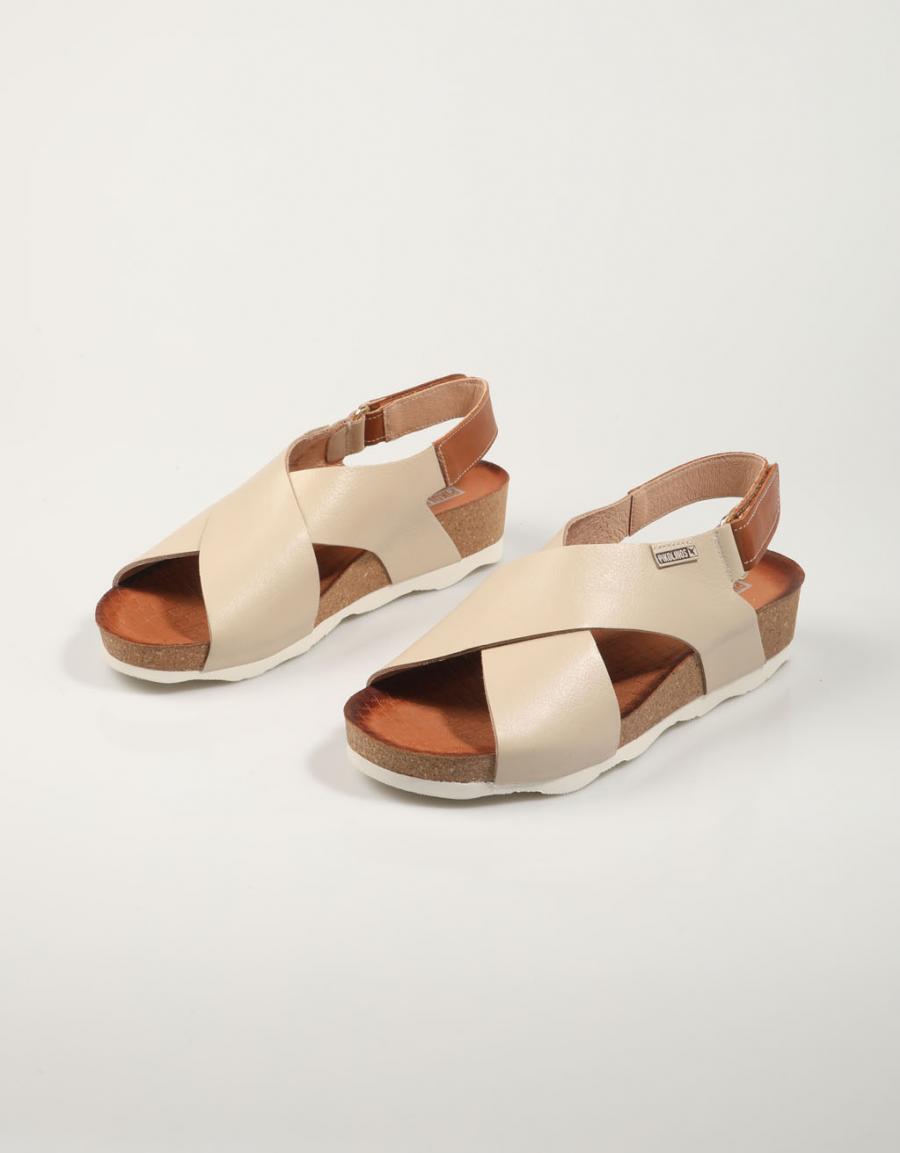 SANDALIAS PIKOLINOS MAHON W9E-0912 en color Hielo