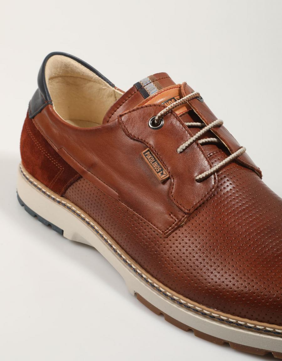 ZAPATOS SPORT PIKOLINOS OLVERA M8A-4222C1 en color Cuero