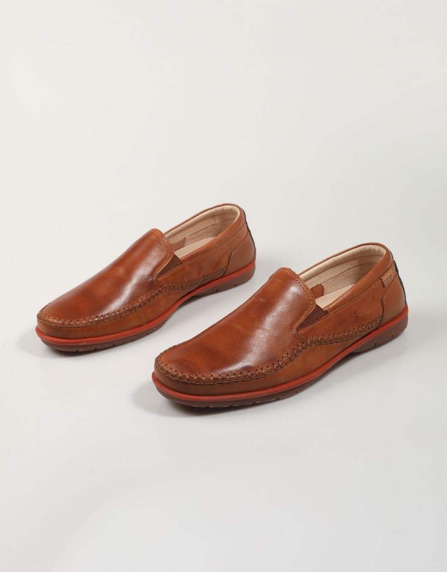 ZAPATOS SPORT PIKOLINOS MARBELLA M9A-3111 en color Cuero