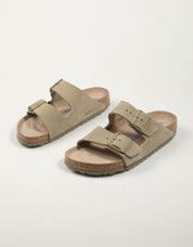 Zuecos birkenstock arizona sfb en color kaki