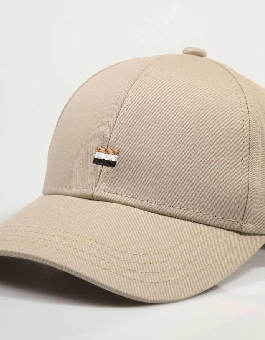 GORRA BOSS ZED FLAG en color Beige