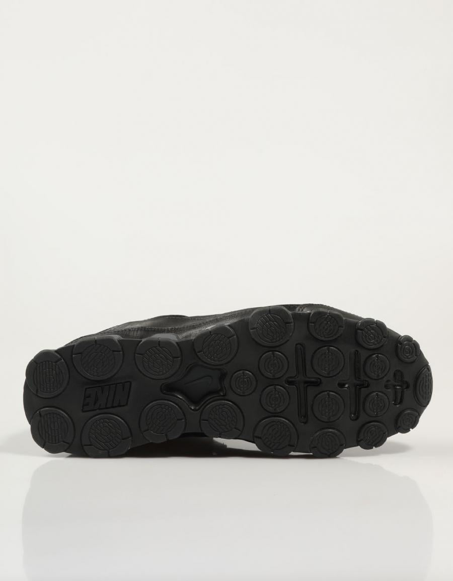 ZAPATILLAS NIKE REAX 8 TR en color Negro