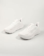 ZAPATILLAS HOKA CLIFTON 9 en color Blanco