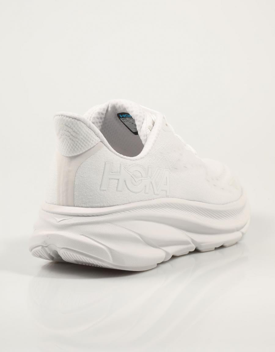 ZAPATILLAS HOKA CLIFTON 9 en color Blanco