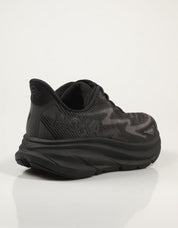 ZAPATILLAS HOKA CLIFTON 9 en color Negro