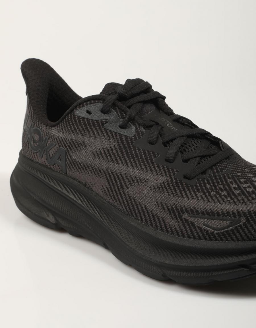 ZAPATILLAS HOKA CLIFTON 9 en color Negro