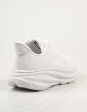 ZAPATILLAS HOKA CLIFTON 9 en color Blanco