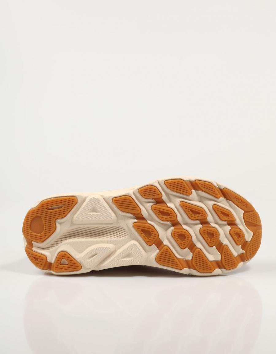 ZAPATILLAS HOKA CLIFTON 9 en color Rosa