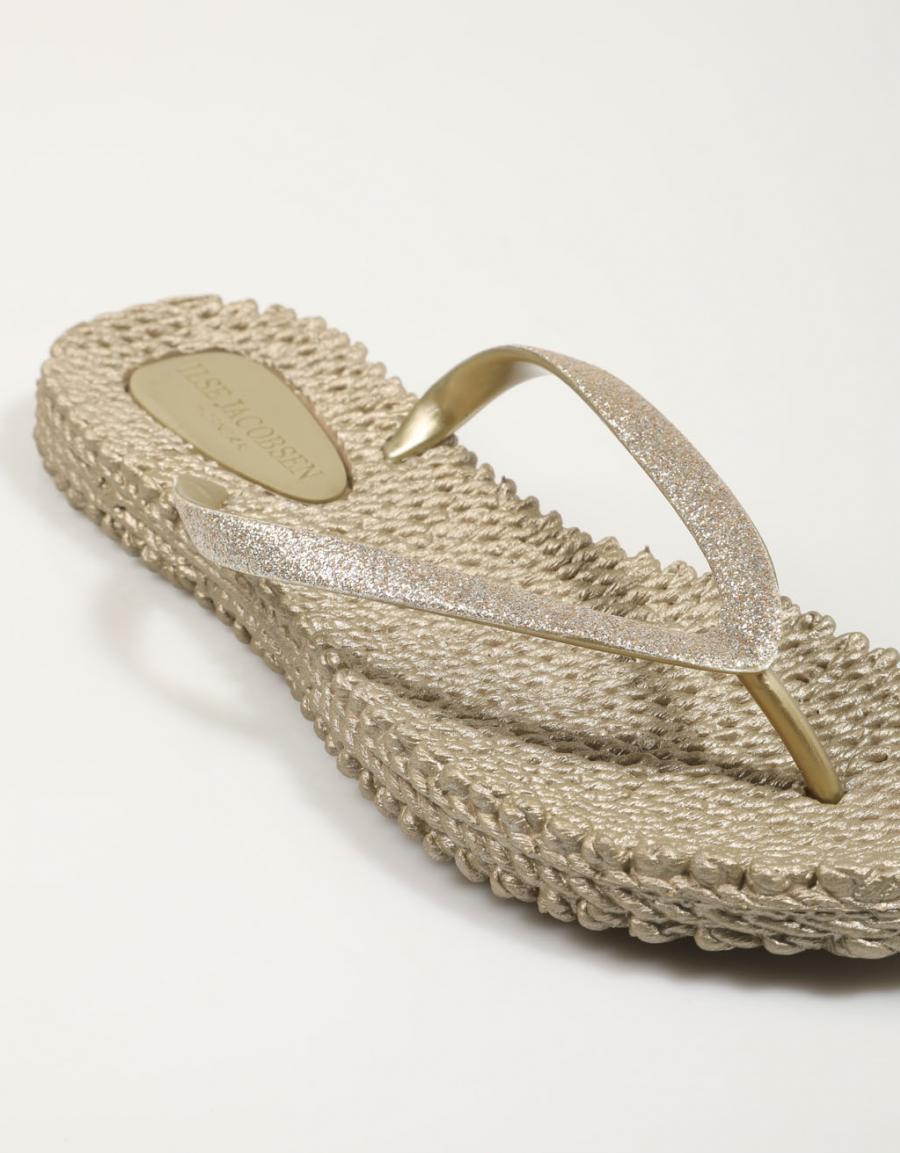 Ilse Cheerful 01 flops in platinum color