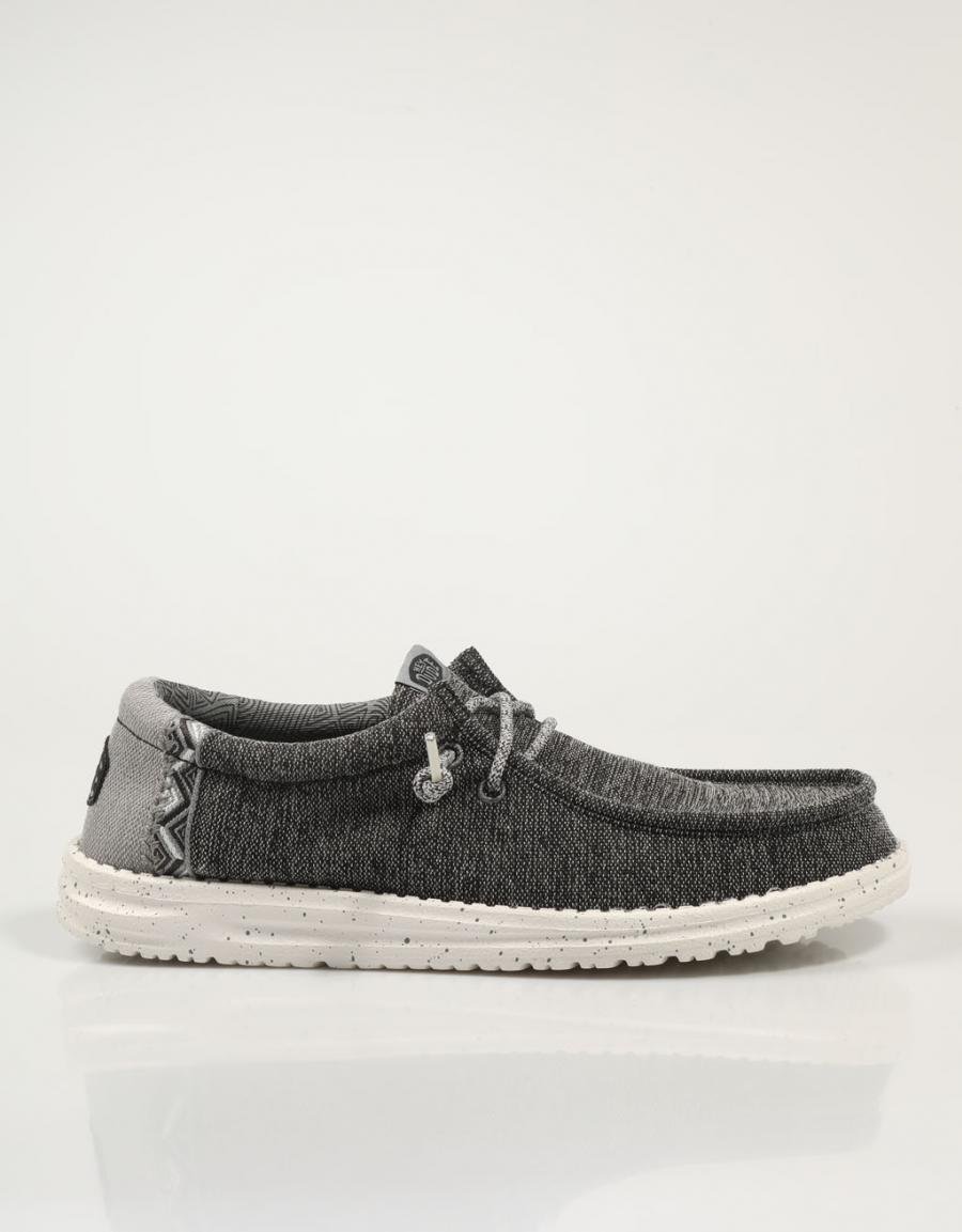 ZAPATOS SPORT DUDE WALLY COASTLINE en color Negro