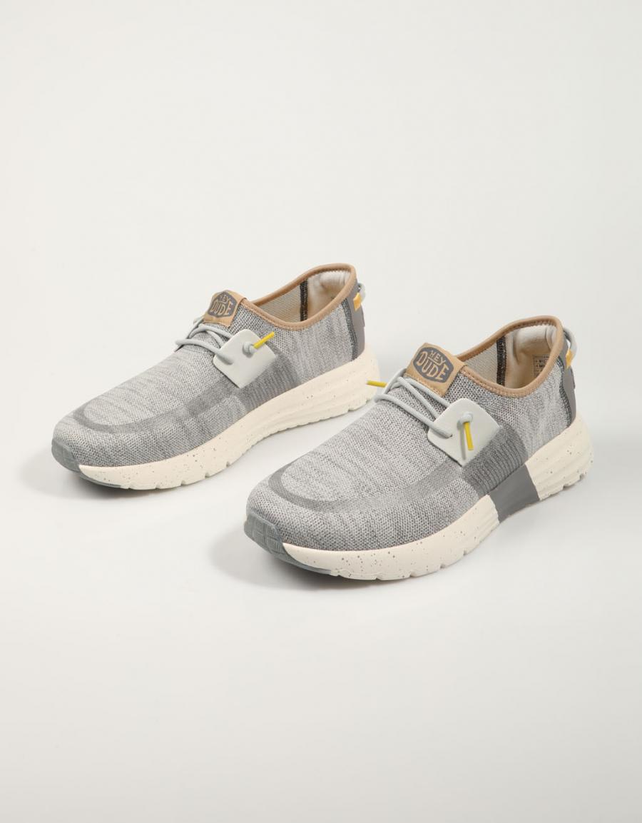 ZAPATILLAS DUDE SIROCCO M SPORT MODE en color Gris
