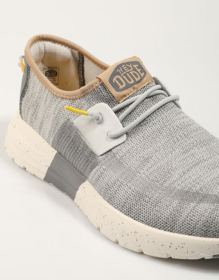 ZAPATILLAS DUDE SIROCCO M SPORT MODE en color Gris