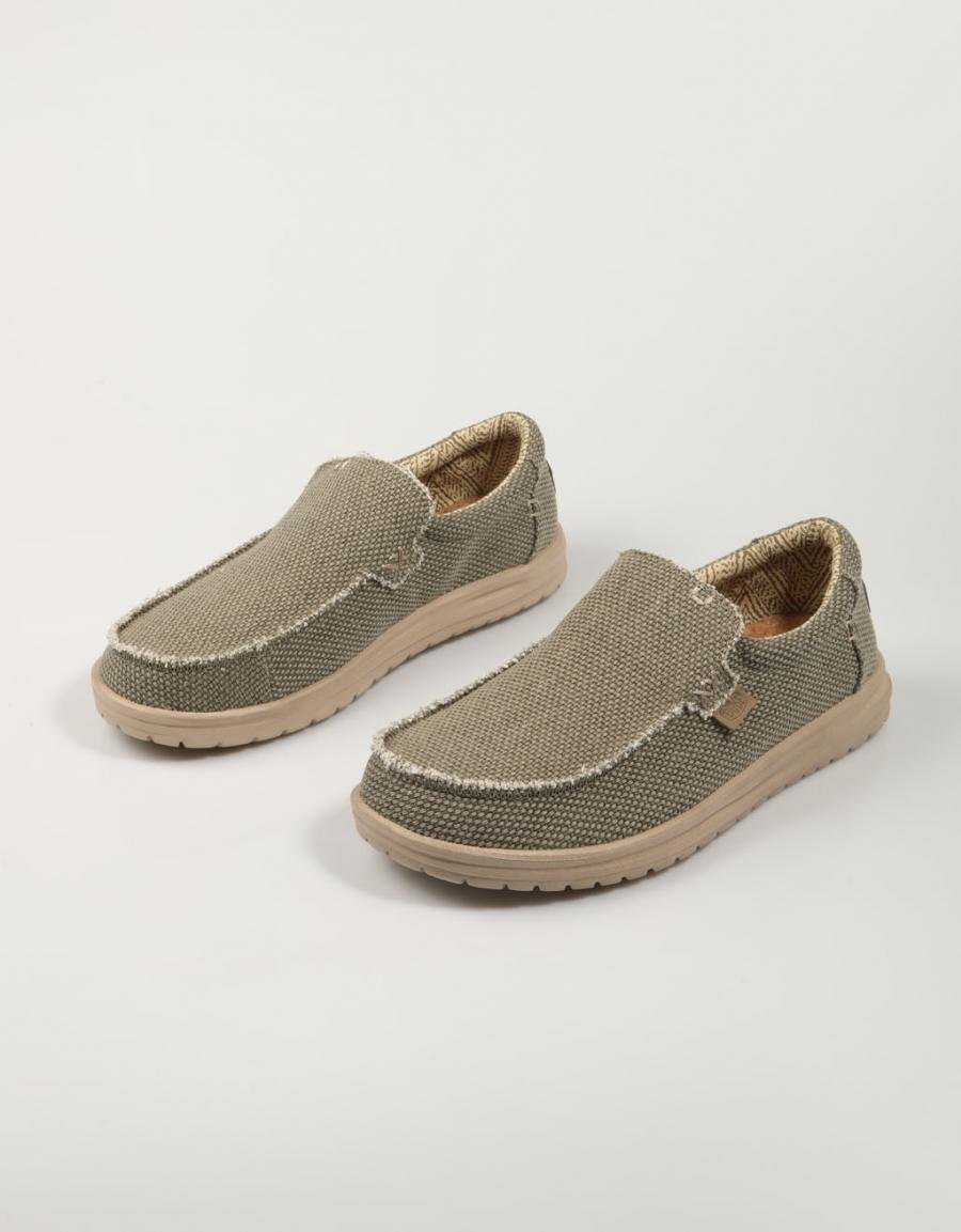 ZAPATOS SPORT DUDE MIKKA BRAIDED en color Kaki