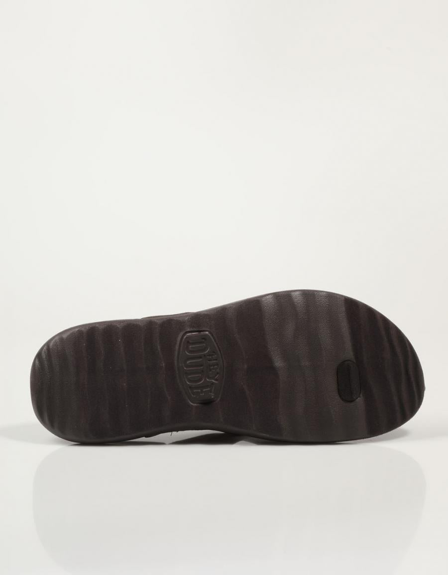 SANDALIAS DUDE MYERS FLIP CLASSIC en color Marron