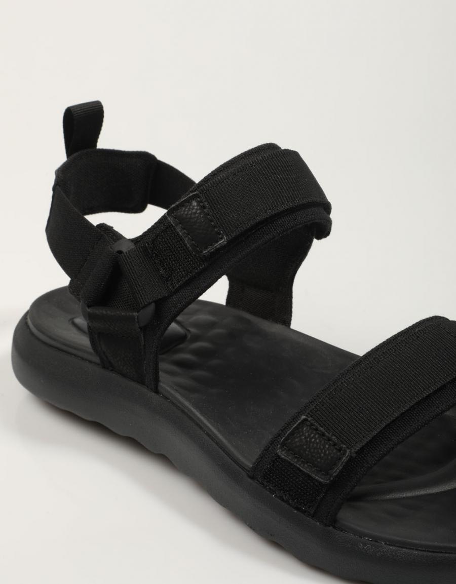 SANDALIAS DUDE CARSON SANDAL en color Negro