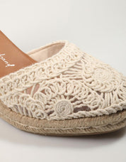 SANDALIAS XTI 142336 en color Beige