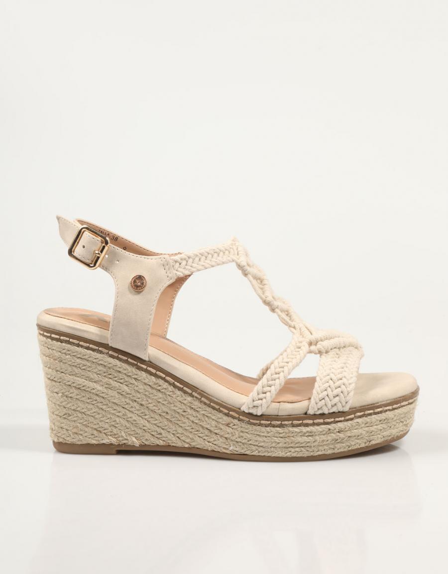 SANDALIAS XTI 142834 en color Hielo