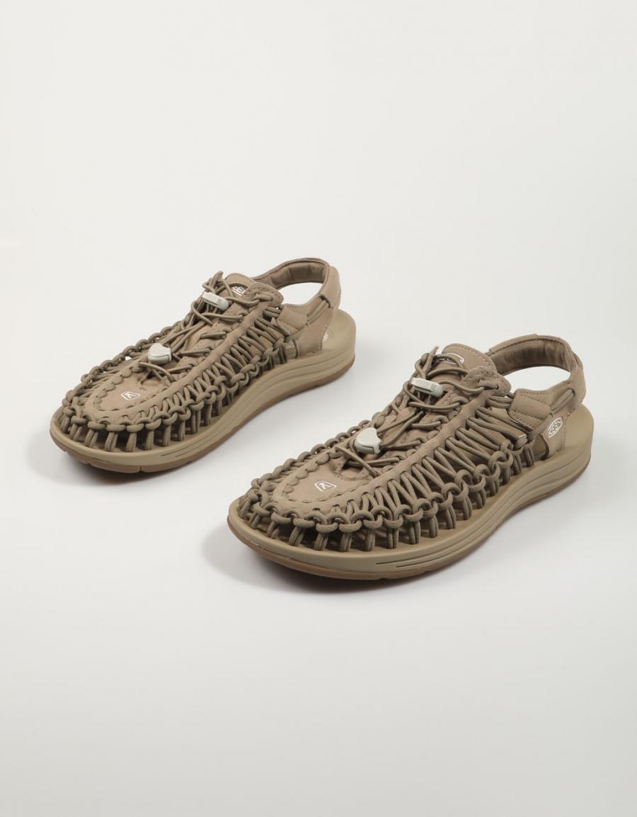 SANDALIAS KEEN UNEEK en color Taupe