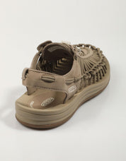 SANDALIAS KEEN UNEEK en color Taupe
