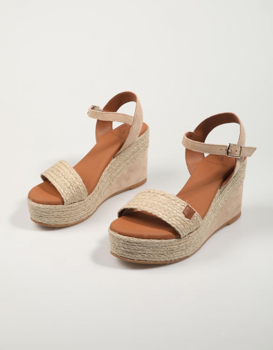 Sandalias Pope Bandon, vendemos em cor bege
