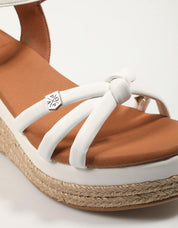 SANDALIAS POPA TAMPA MANCHESTER en color Blanco