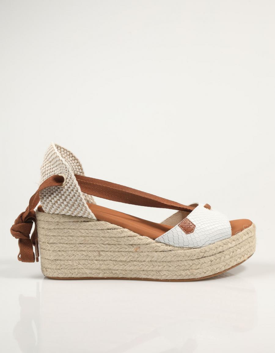 SANDALIAS POPA VALDES SNAKE en color Blanco