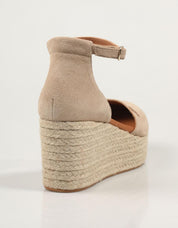 SANDALIAS POPA CANTALAR SERRAJE en color Beige