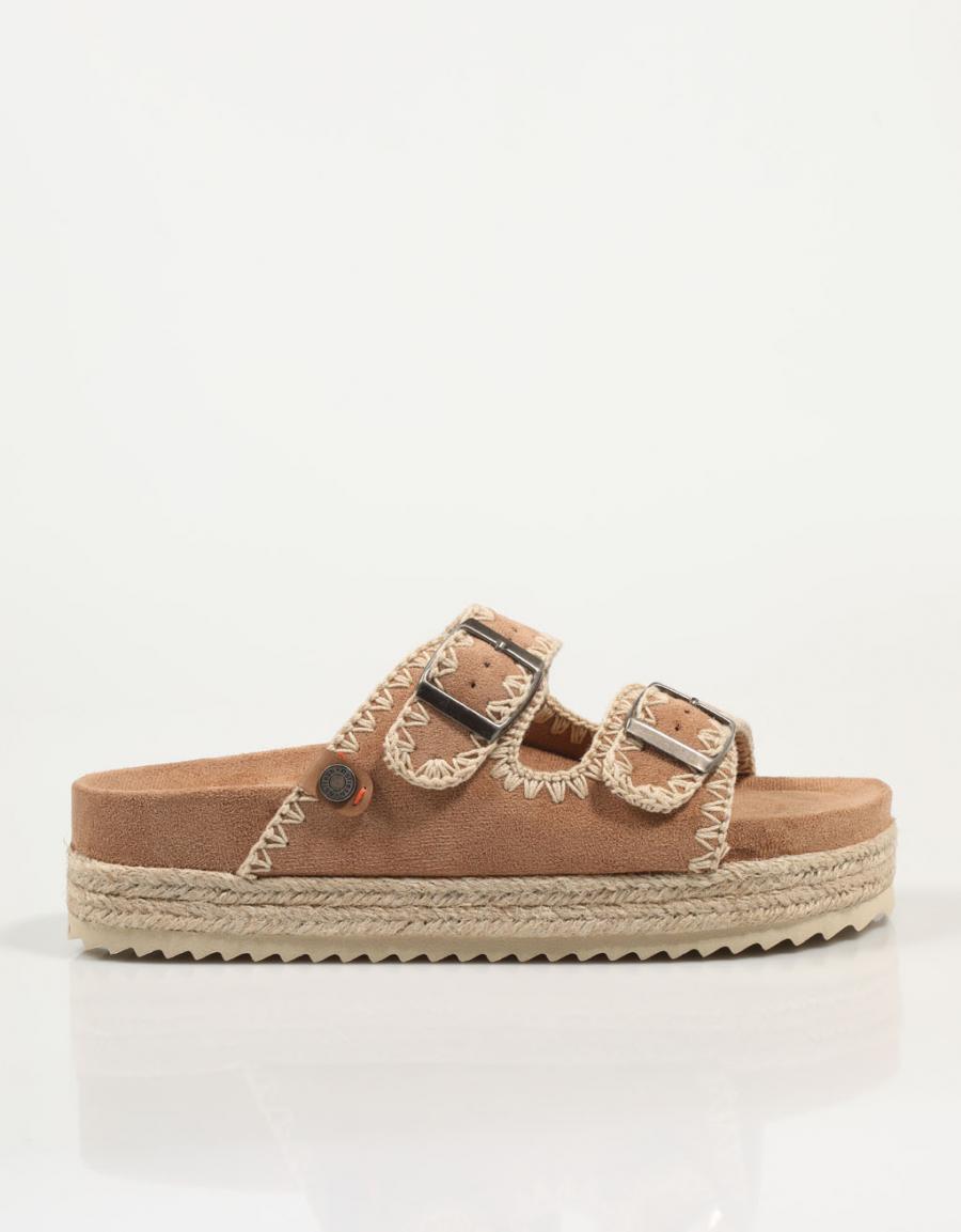 SANDALIAS REFRESH 171950 en color Cuero