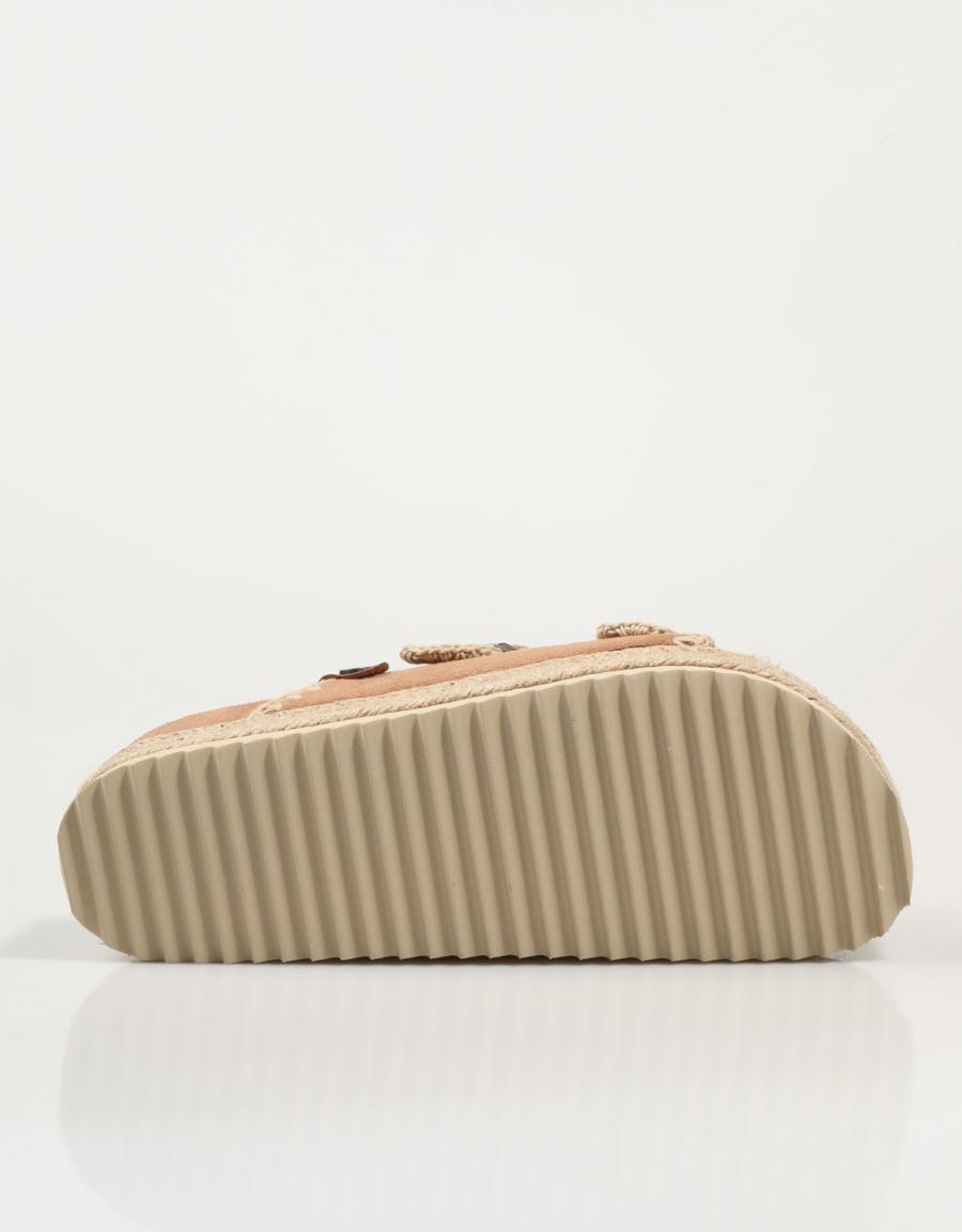 SANDALIAS REFRESH 171950 en color Cuero