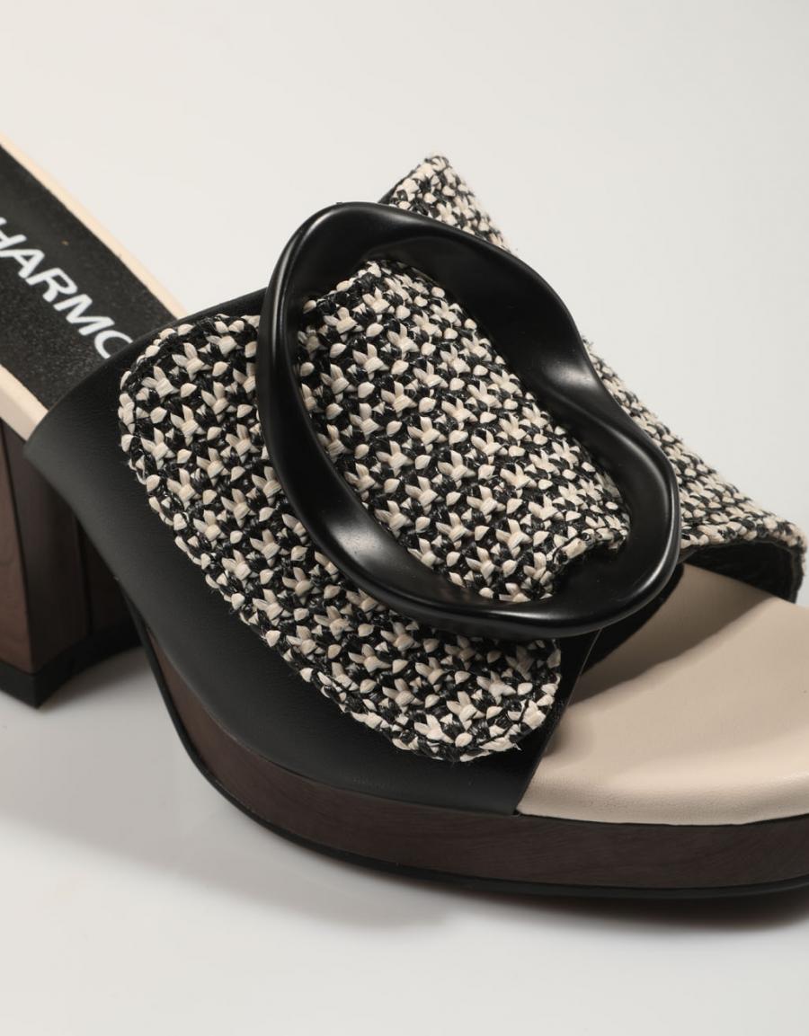 SANDALIAS NOA HARMON TERRA en color Negro