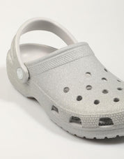 ZUECOS CROCS 205942 CLASSIC GLITTER CLOG en color Plata