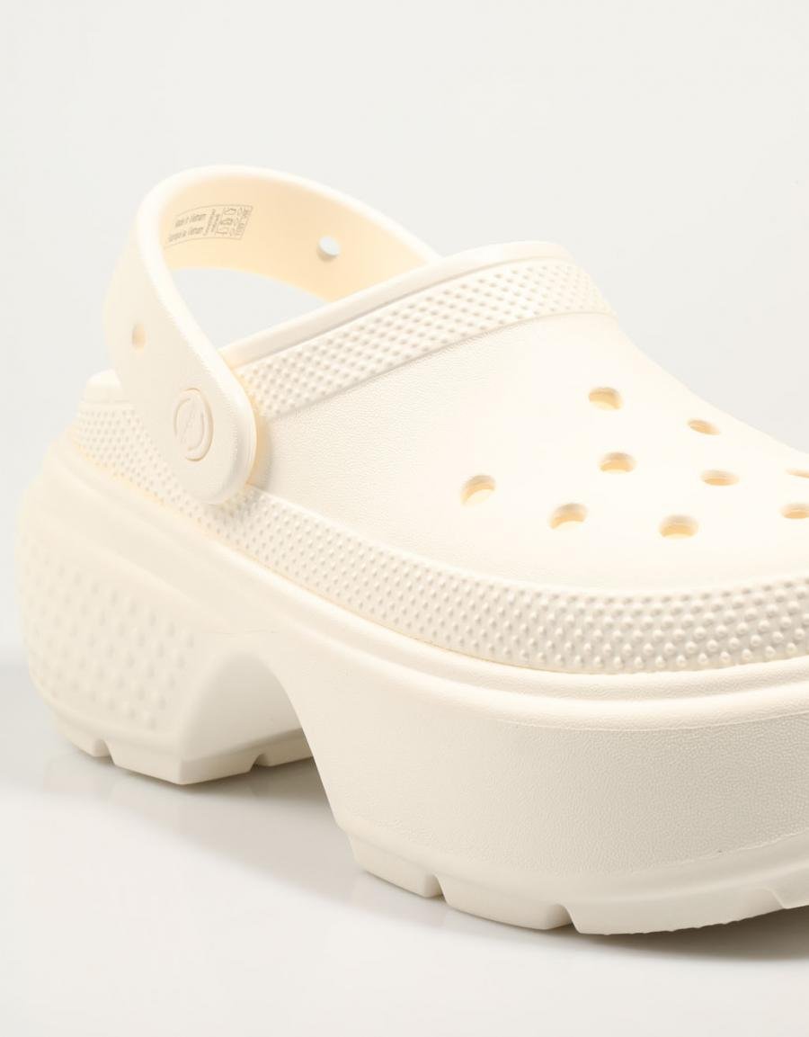 ZUECOS CROCS 209347 STOMP CLOG en color Hielo