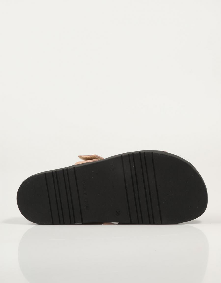 Sandalias yono brena 125 en couleur taupe
