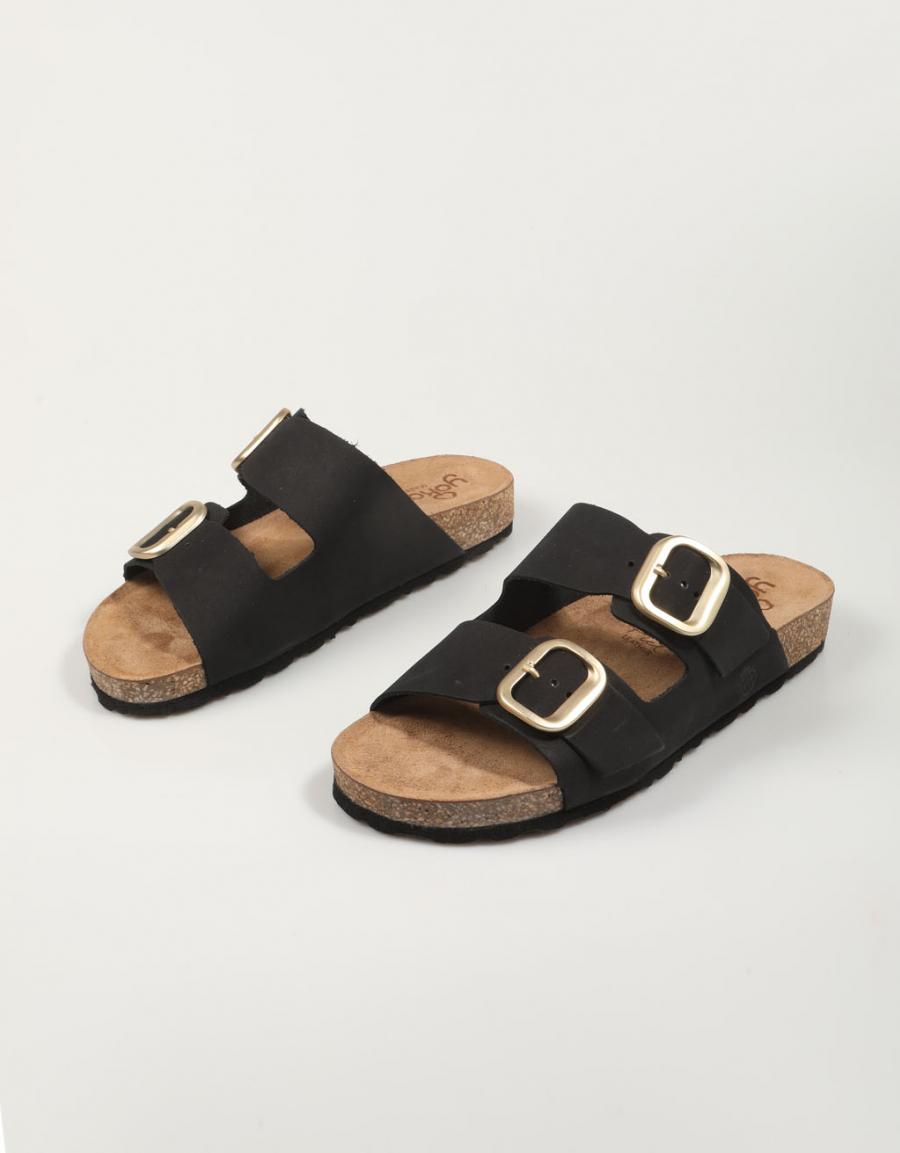 Sandalen Yokono Jerba 700 in schwarzer Farbe