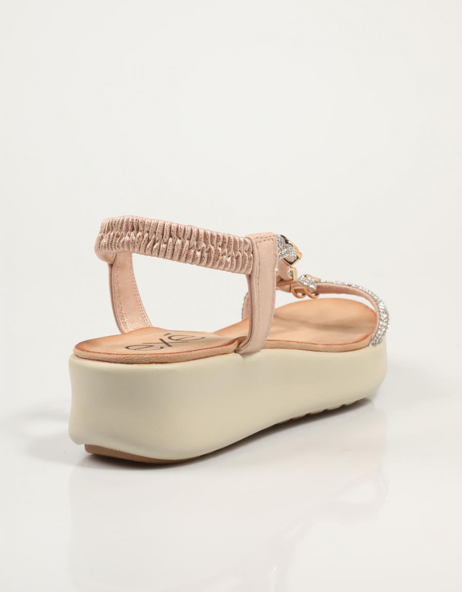 SANDALIAS EXE BZX33170-002 en color Rosa