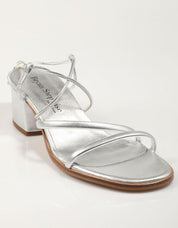 SANDALIAS BRYAN 2605 en color Plata