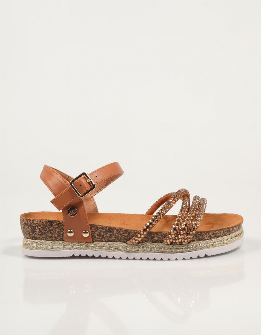 SANDALIAS ISTERIA 24093 en color Cuero
