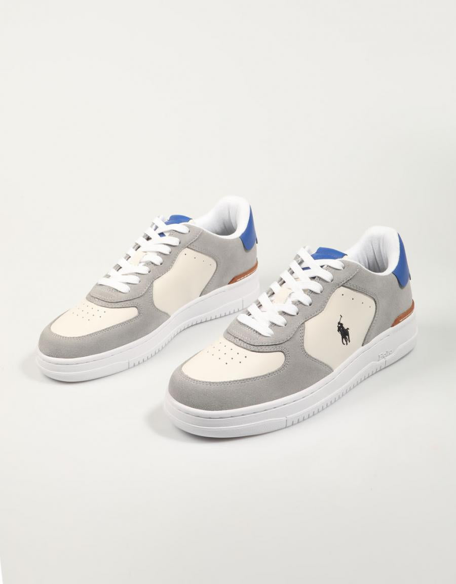 ZAPATILLAS POLO RALPH LAUREN MASTERS COURT LEATHER en color Blanco