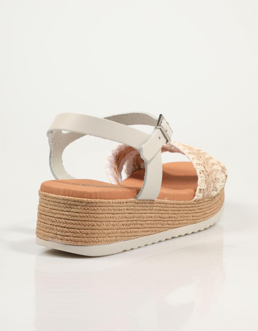 SANDALIAS 5429 in Beige color