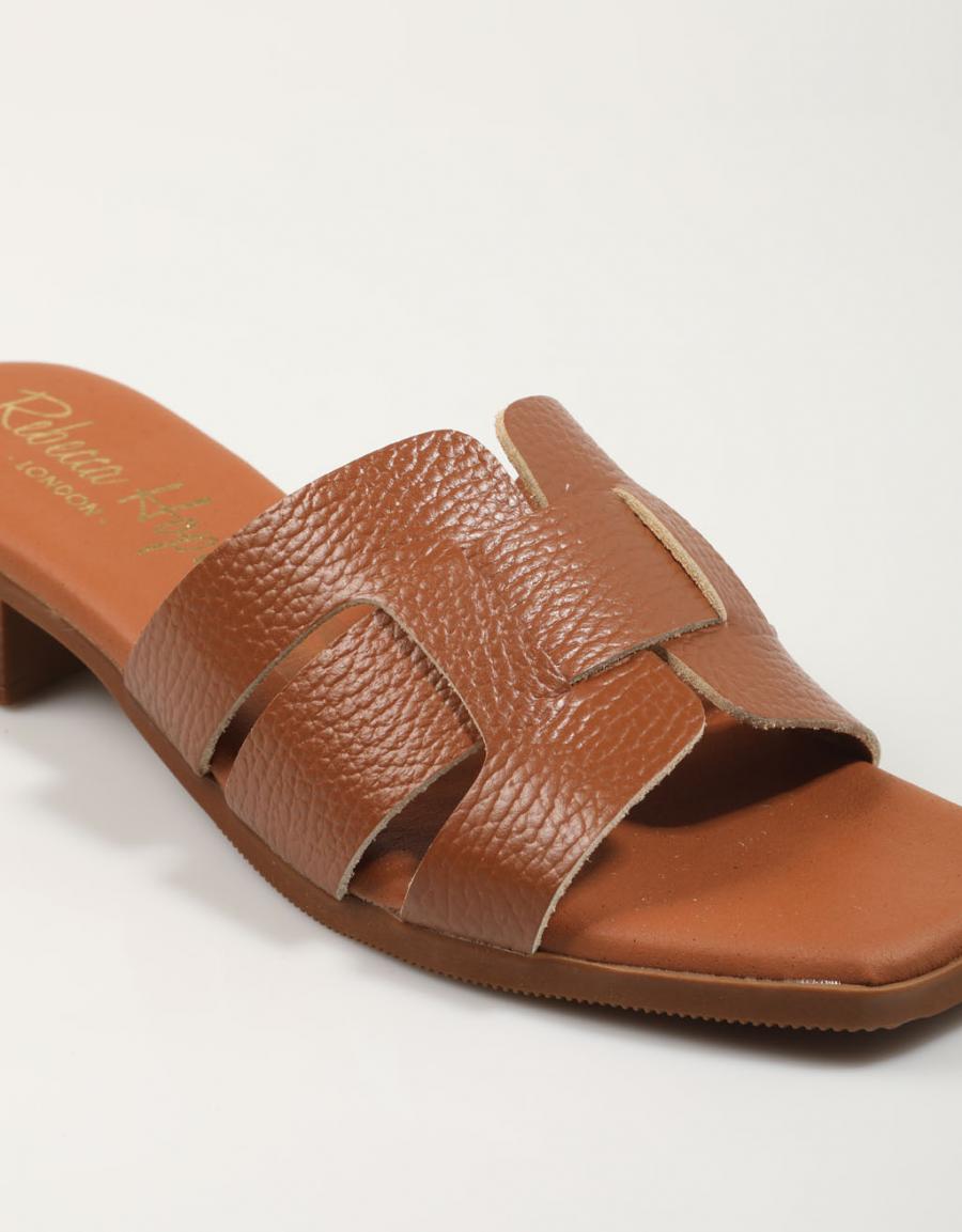 SANDALIAS REBECCA HOPE 5343 en color Cuero