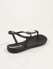 CHANCLAS IPANEMA 83511  CLASS BRIGHT SANDA en color Negro