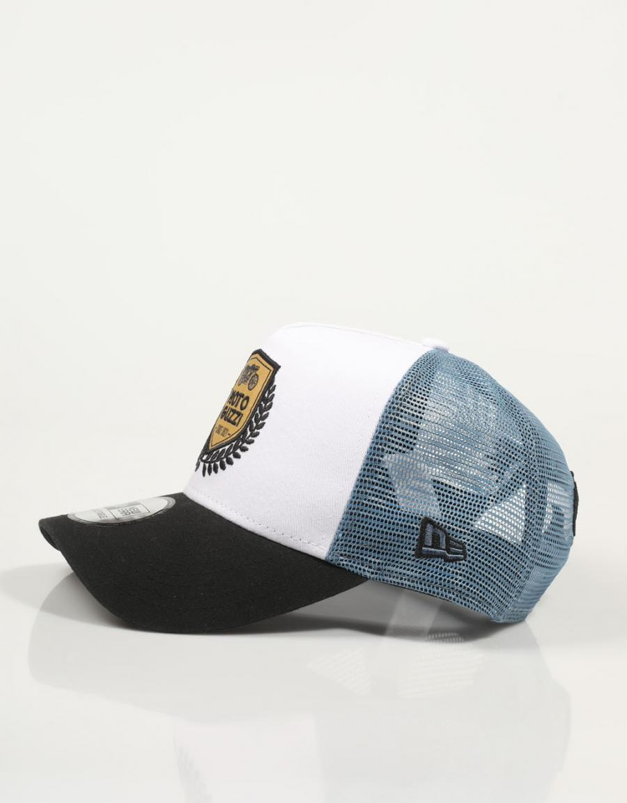 GORRA NEW ERA MOTO GUZZI TRUCKER en color Blanco