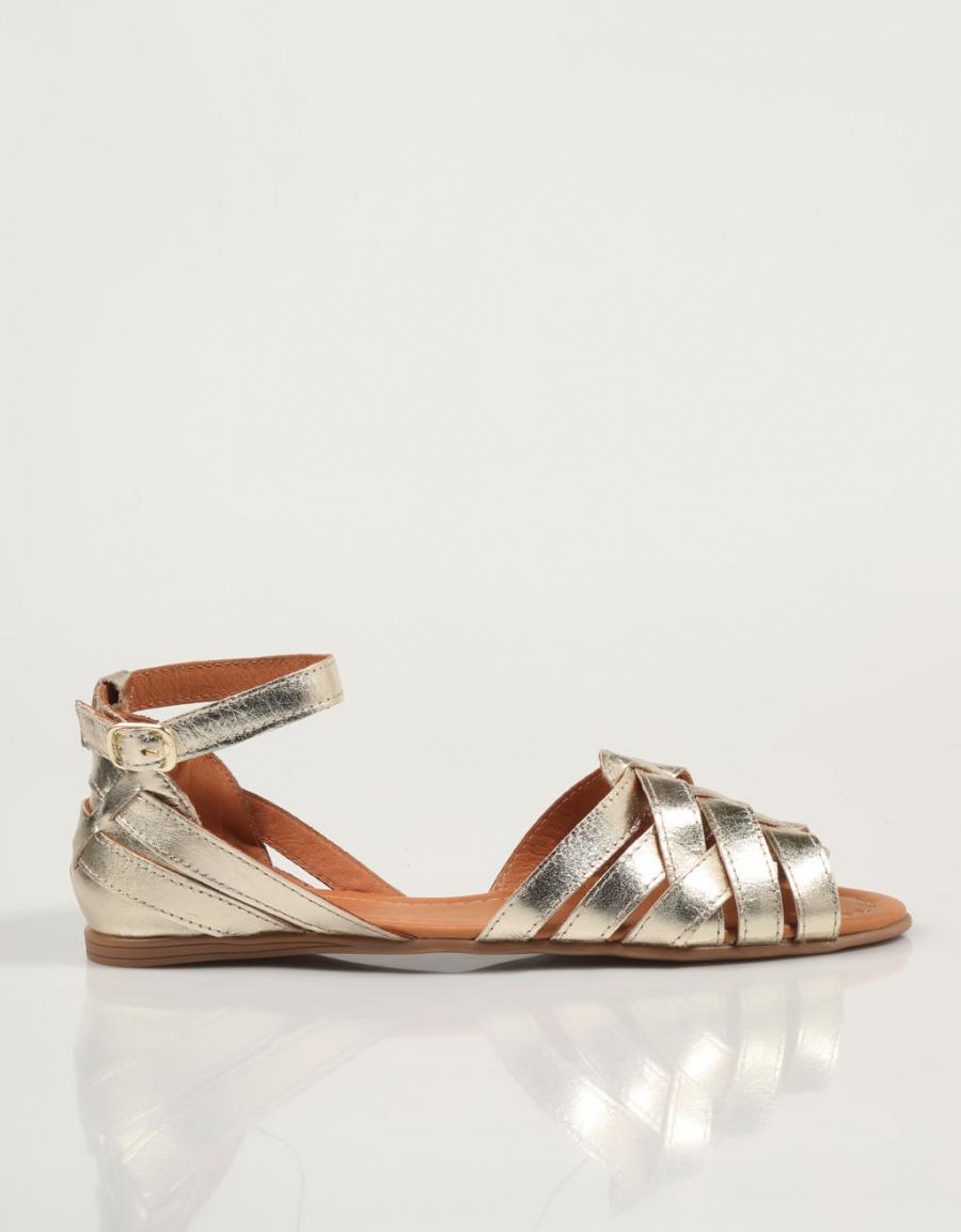 SANDALIAS TOP 3 SR24495 en color Oro