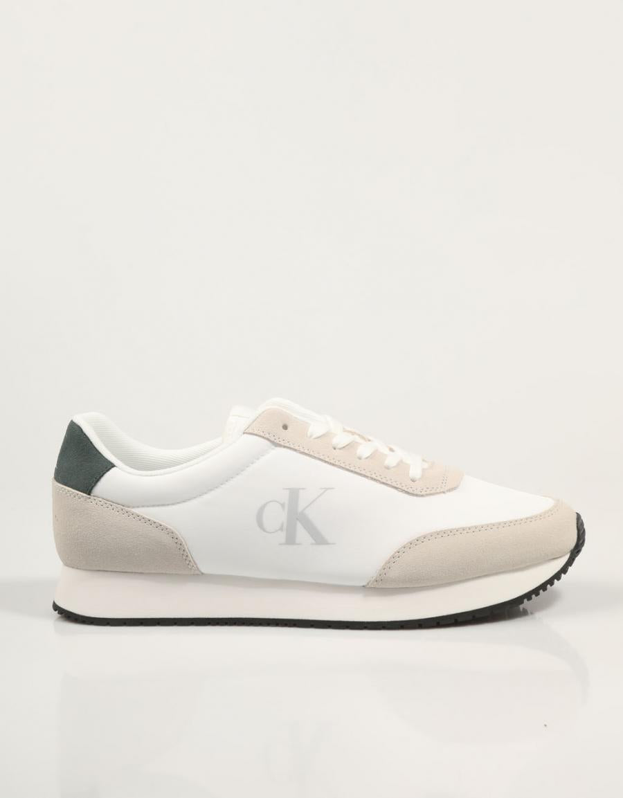 ZAPATILLAS CALVIN KLEIN RETRO RUNNER ICONIC SNK en color Blanco